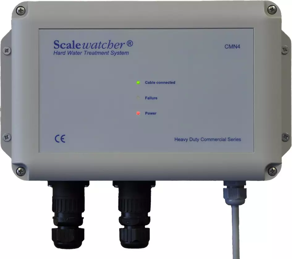 CMN2、CMN4 和 CMN8 型号。具备防风雨保护。可选配防水功能。